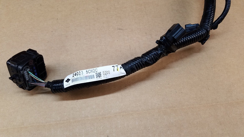 Load image into Gallery viewer, ⭐⭐ OEM 17-18 INFINITI Q60 ENGINE ROOM SUB WIRE WIRING HARNESS 2.0L 24023-5CH2C
