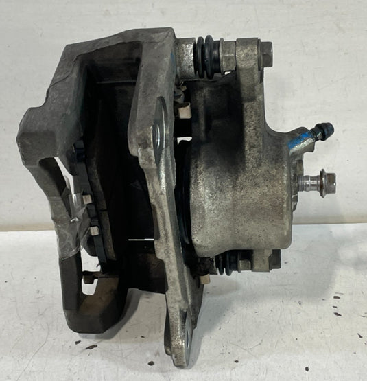 2019 - 25 TOYOTA CAMRY AVALON RAV4 FRONT LEFT BRAKE CALIPER W/ BRAKE PADS