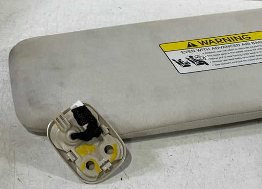 20-22 HYUNDAI PALISADE FRONT LEFT DRIVER SIDE SUNVISOR SUN VISOR BEIGE