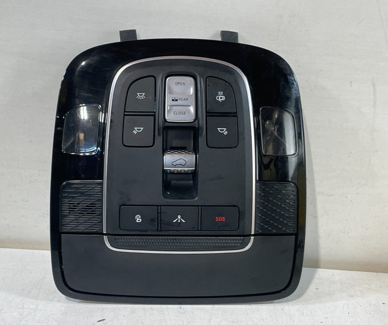 Load image into Gallery viewer, 2021-2022 HYUNDAI PALISADE FRONT OVERHEAD ROOF MAP DOME LIGHT LAMP BLACK # 99201
