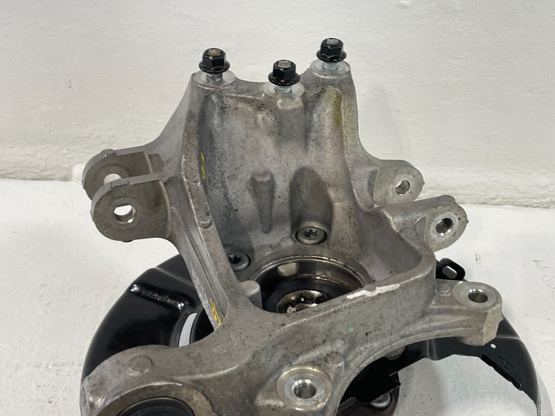 Load image into Gallery viewer, 2020-2025 HYUNDAI PALISADE REAR RIGHT SIDE SPINDLE KNUCKLE W/ BEARING HUB #99238
