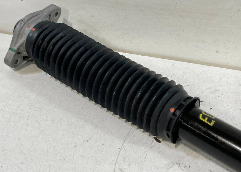 Load image into Gallery viewer, 2023 - 2026 Honda HR-V REAR LEFT OR RIGHT SIDE SHOCK STRUT ABSORBER # 99008
