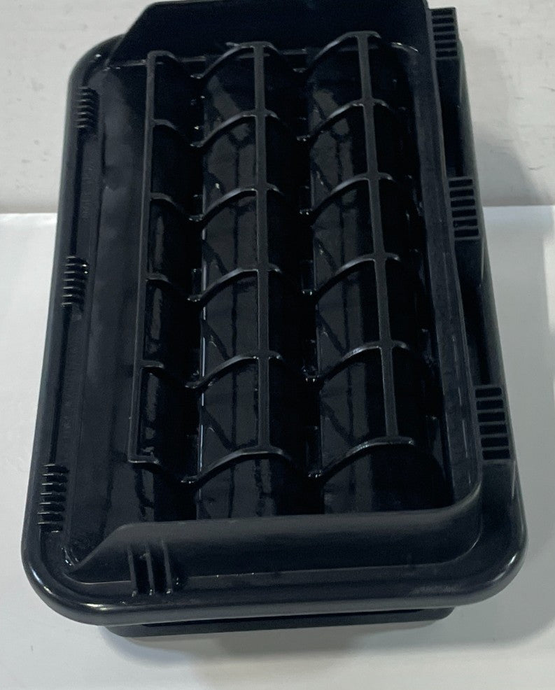 Load image into Gallery viewer, 19-25 HYUNDAI SANTA FE PALISADE REAR LEFT OR RIGHT SIDE AIR VENT GRILLE # 101414
