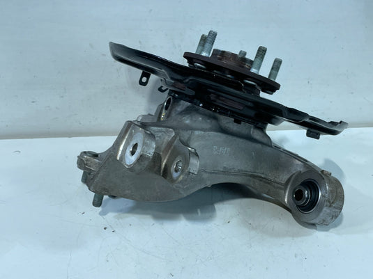 20-25 HYUNDAI PALISADE AWD REAR LEFT SIDE SPINDLE KNUCKLE W/ BEARING HUB
