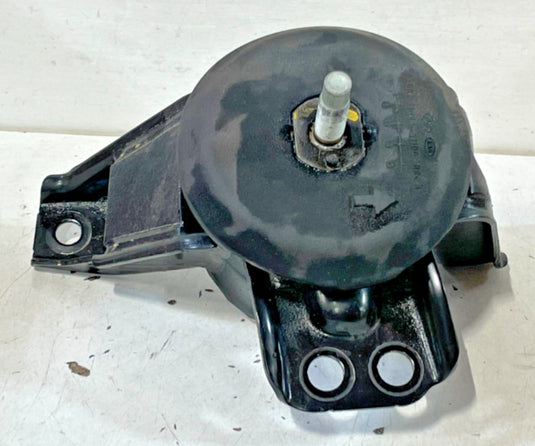 20-25 HYUNDAI PALISADE FWD FRONT RIGHT SIDE ENGINE MOUNT SUPPORT BRACKET
