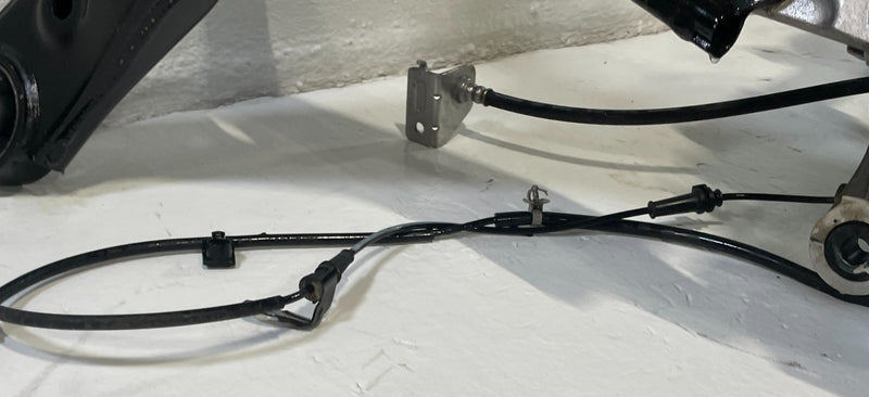 Load image into Gallery viewer, 2023-2025 HYUNDAI PALISADE FWD FRONT LEFT SUSPENSION KNEE ASSEMBLY 3.8L # 104152
