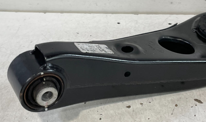 Load image into Gallery viewer, 2021-2023 HYUNDAI SANTA FE REAR RIGHT SIDE LOWER CONTROL ARM SPRING PERCH 101488
