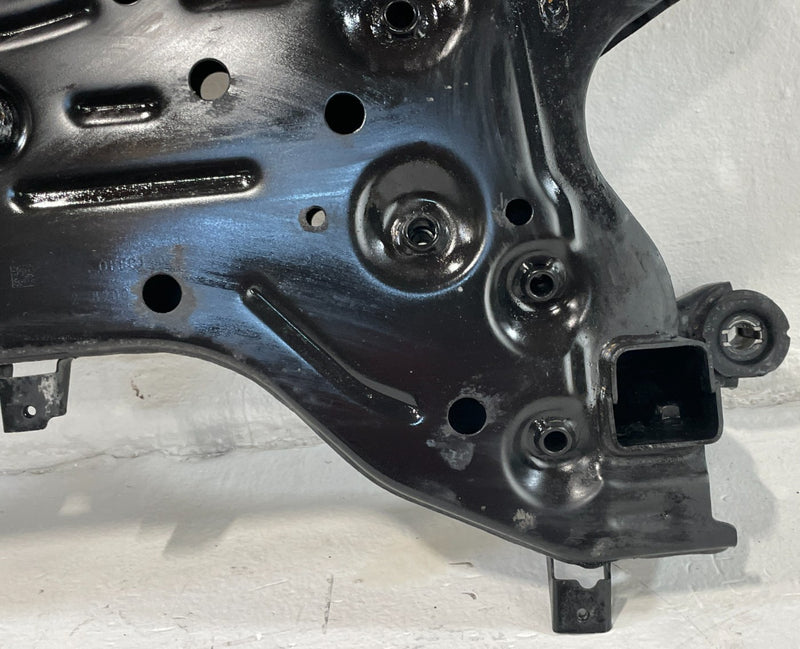 Load image into Gallery viewer, 20-25 HYUNDAI PALISADE FWD FRONT SUSPENSION SUBFRAME CROSSMEMBER CRADLE # 100331
