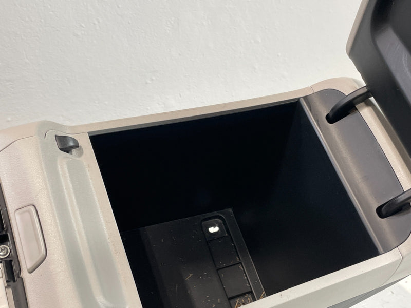 Load image into Gallery viewer, 2023 HYUNDAI TUCSON CENTER CONSOLE STORAGE COMPARTMENT ASSEMBLY # 103849
