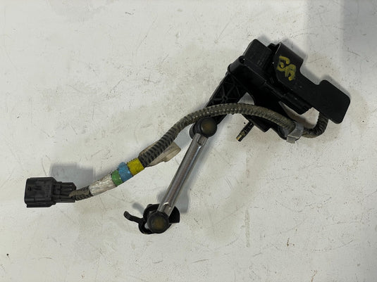 2019 INFINITI QX50 REAR LEFT SIDE HEADLIGHT RIDE HEIGHT LEVEL SENSOR