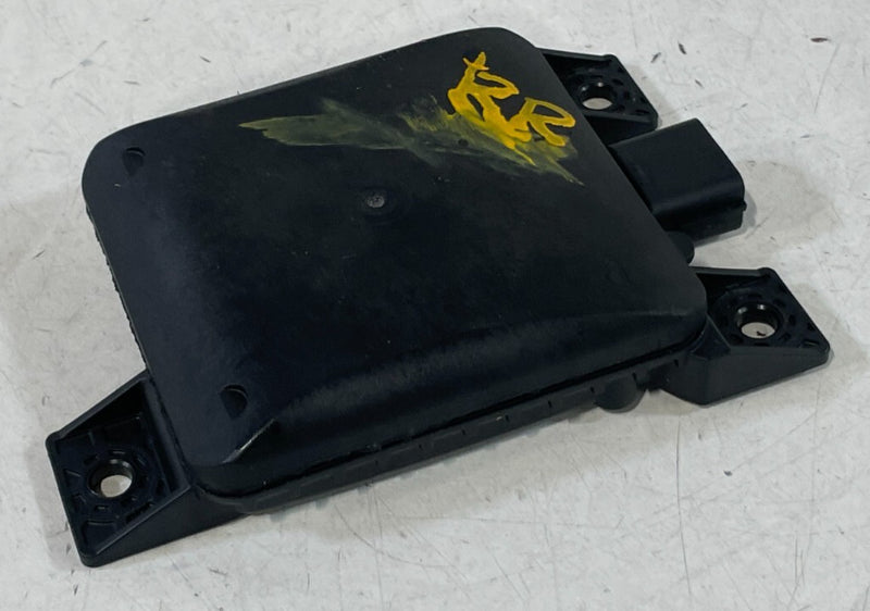 Load image into Gallery viewer, 20-22 HYUNDAI PALISADE REAR RIGHT SIDE BLIND SPOT RADAR MODULE SENSOR # 99172
