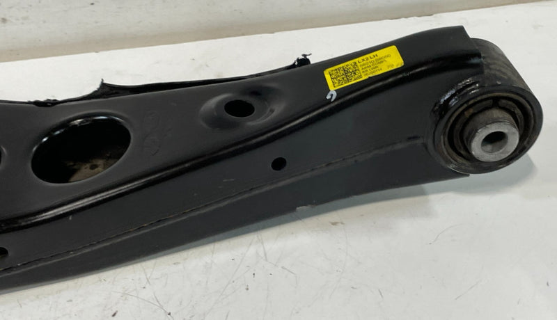 Load image into Gallery viewer, 2020-2025 HYUNDAI PALISADE REAR LEFT SIDE LOWER CONTROL ARM SPRING PERCH #102374
