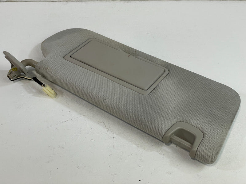 Load image into Gallery viewer, 2019 - 2020 INFINITI QX50 FRONT RIGHT PASSENGER SIDE SUNVISOR SUN VISOR # 87398
