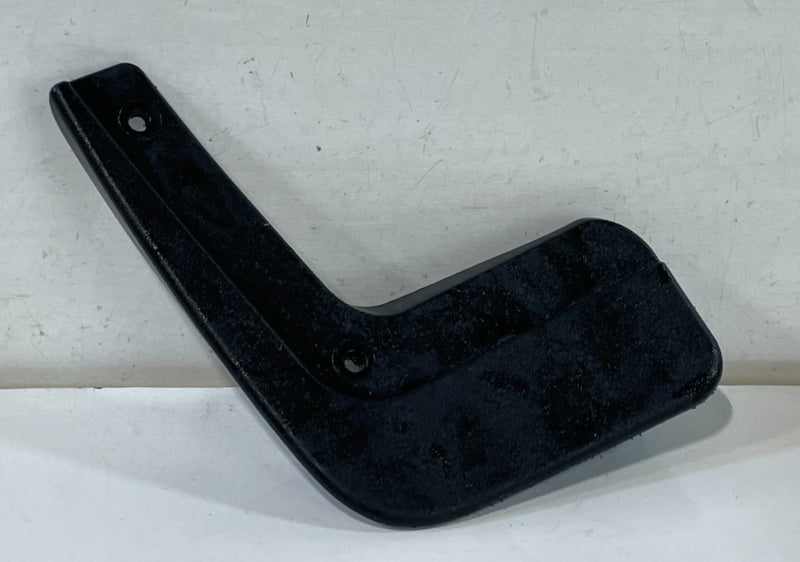 Load image into Gallery viewer, 20-22 HYUNDAI PALISADE FRONT RIGHT PASSENGER SIDE MUD SPLASH FLAP GUARD # 101285
