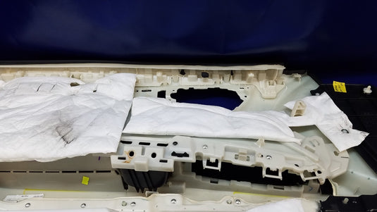 19-20 NISSAN PATHFINDER FRONT RIGHT INSIDE DOOR TRIM PANEL W/ ROCK CREEK