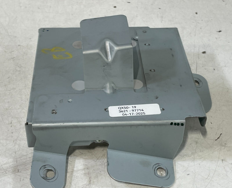 Load image into Gallery viewer, 2019 INFINITI QX50 REAR VIEW CAMERA CONTROL MODULE UNIT 284A1-5NA0B # 97714
