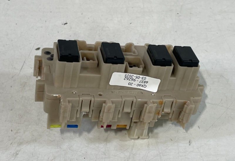 Load image into Gallery viewer, 2018 - 2020 INFINITI QX60 ENGINE BAY COMPARTMENT FUSE RELAY BOX 3.5L # 96262
