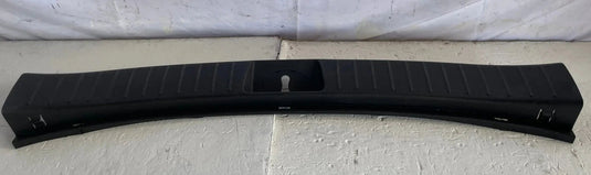 2021-2023 HYUNDAI SANTA FE TRUNK LATCH LOCK SILL SCUFF PLATE TRIM COVER 