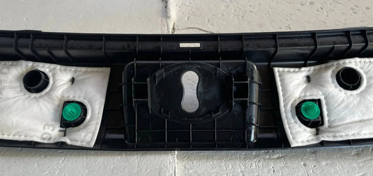 2021-2023 HYUNDAI SANTA FE TRUNK LATCH LOCK SILL SCUFF PLATE TRIM COVER