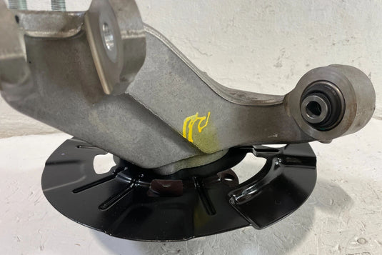 21-25 HYUNDAI SANTA FE AWD REAR RIGHT SIDE SPINDLE KNUCKLE W/ BEARING HUB 104449