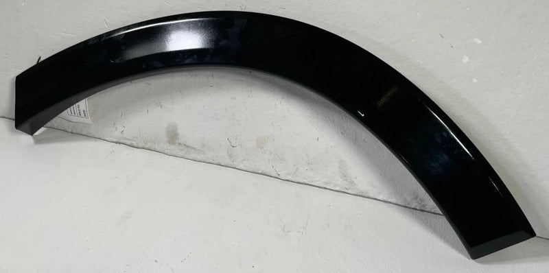 Load image into Gallery viewer, 23-26 HONDA HR-V EX-L REAR LEFT DOOR QUARTER WHEEL ARCH FLARE MOLDING # 108041
