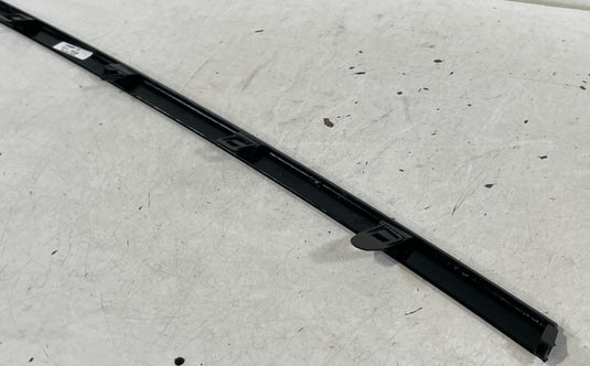 2021-2024 TOYOTA CAMRY SE FRONT BUMPER CENTER GRILLE MOLDING TRIM