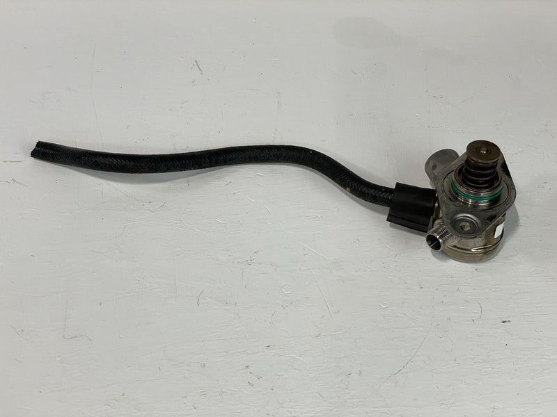 Load image into Gallery viewer, 2017-2019 INFINITI QX30 HIGH PRESSURE FUEL PUMP W/ HOSE PIPE 16630-HG00E # 88099
