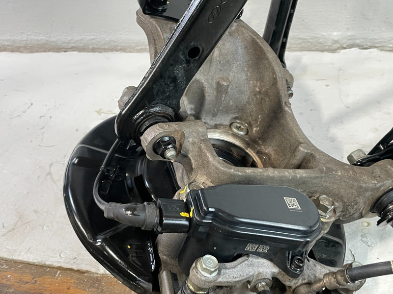 Load image into Gallery viewer, 2023-2025 HYUNDAI PALISADE AWD REAR LEFT SUSPENSION KNEE ASSEMBLY 3.8L # 103396
