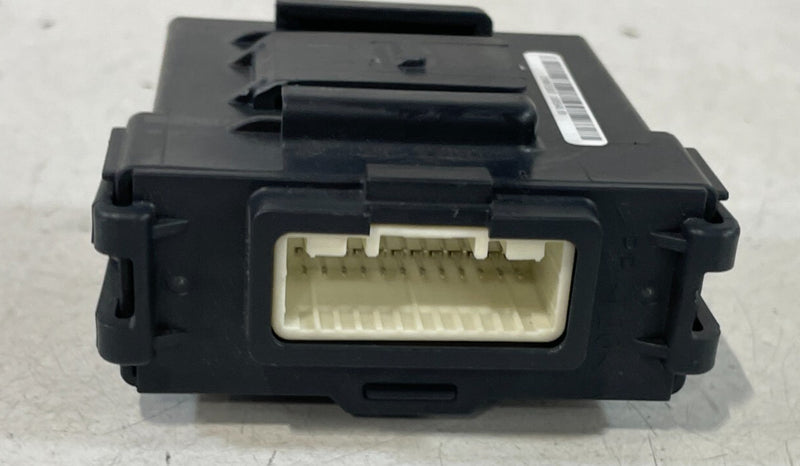 Load image into Gallery viewer, 2019 - 2025 INFINITI QX50 UNDER DASH IDM CONTROL MODULE UNIT 476A0-5NA0A # 97691
