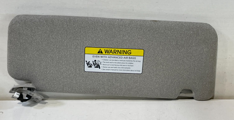 Load image into Gallery viewer, 2020-2023 HYUNDAI PALISADE FRONT LEFT DRIVER SIDE SUN VISOR SUNVISOR GRAY 103304
