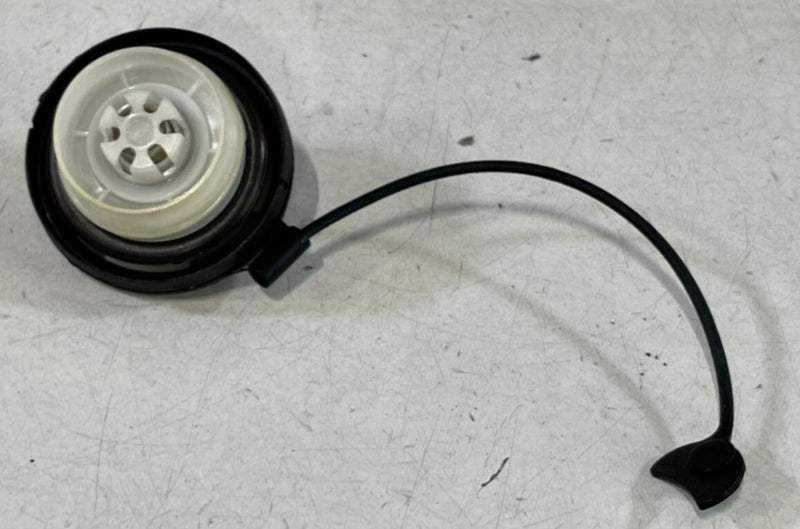 Load image into Gallery viewer, 19-25 INFINITI QX50 FUEL GAS TANK FILLER DOOR LID CAP 17251-1VZ0D 2.0L # 97672
