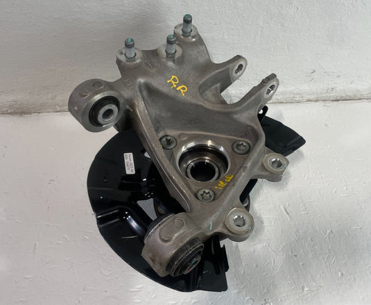 22-25 HYUNDAI TUCSON AWD REAR RIGHT SIDE SPINDLE KNUCKLE W/ WHEEL HUB