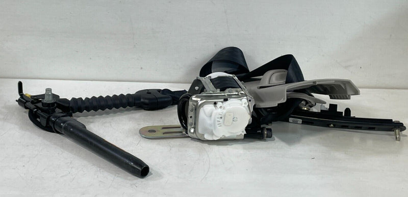 Load image into Gallery viewer, 2022-2025 HONDA CIVIC FRONT RIGHT SIDE SEAT BELT RETRACTOR W/ TENSIONER # 92794
