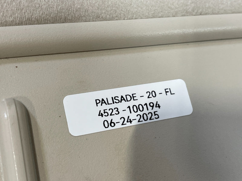Load image into Gallery viewer, 20-22 HYUNDAI PALISADE FRONT LEFT DRIVER SIDE SUNVISOR SUN VISOR BEIGE # 100194
