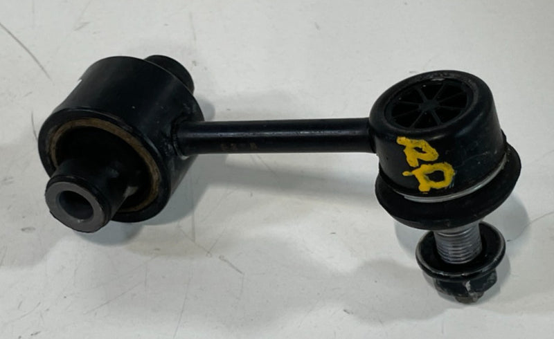 Load image into Gallery viewer, 20-25 HYUNDAI SONATA REAR LEFT OR RIGHT STABILIZER SWAY BAR END LINK # 102024
