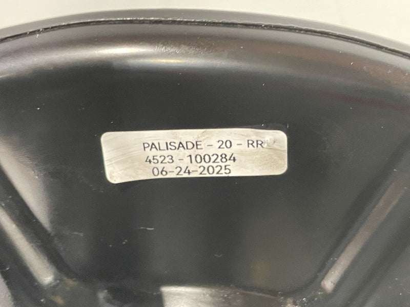 Load image into Gallery viewer, 2020-25 HYUNDAI PALISADE FWD REAR RIGHT SPINDLE KNUCKLE W/ BEARING HUB # 100284
