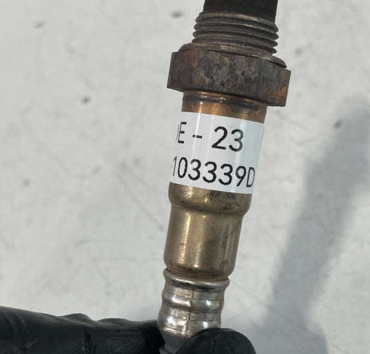 20-25 HYUNDAI PALISADE FRONT RIGHT UPPER EXHAUST LAMBDA O2 OXYGEN SENSOR 103339D