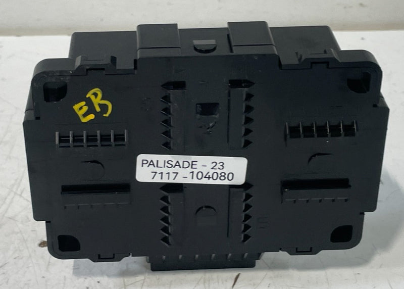 Load image into Gallery viewer, 23-24 HYUNDAI PALISADE VOLTAGE DC POWER SUPPLY CONVERTER CONTROL MODULE # 104080
