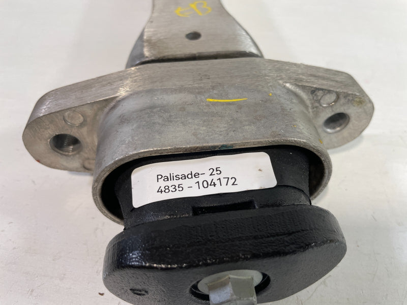 Load image into Gallery viewer, 19-25 HYUNDAI PALISADE SANTA FE ENGINE MOTOR MOUNT TORQUE ARM ROLL ROD # 104172
