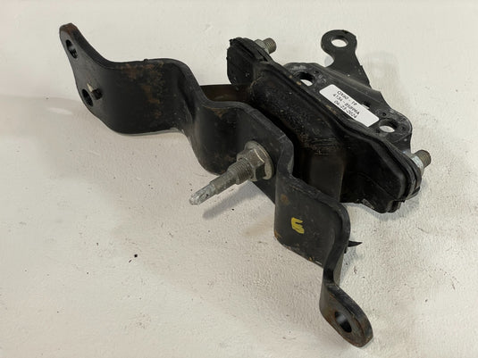 13-20 INFINITI JX35 QX60 LEFT ENGINE MOTOR MOUNT SUPPORT BRACKET 3.5L