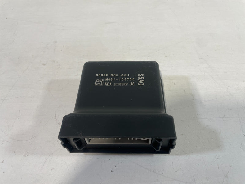 Load image into Gallery viewer, 2023-2025 ACURA INTEGRA GATEWAY MANAGEMENT COMPUTER CONTROL MODULE UNIT # 104544
