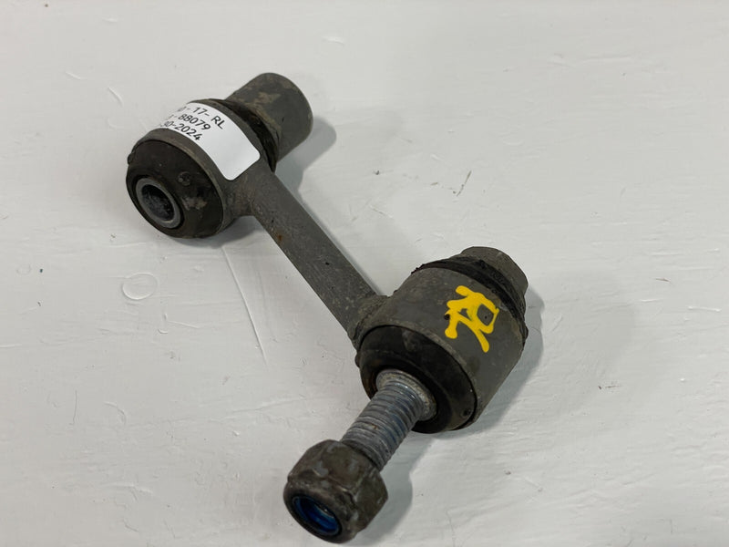 Load image into Gallery viewer, 17-19 INFINITI QX30 REAR RIGHT OR LEFT STABILIZER SWAY BAR END LINK OEM # 88079

