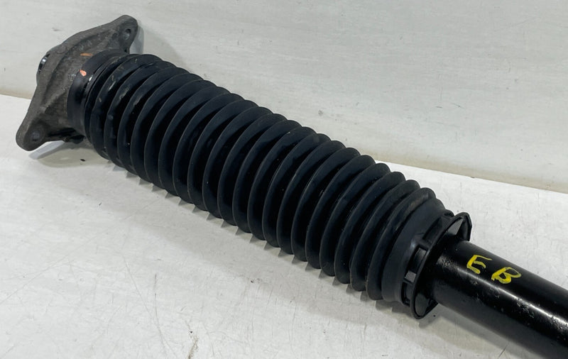 Load image into Gallery viewer, 22-24 HONDA CIVIC LX SEDAN REAR LH OR RH SIDE SHOCK STRUT ABSORBER 2.0L # 94955
