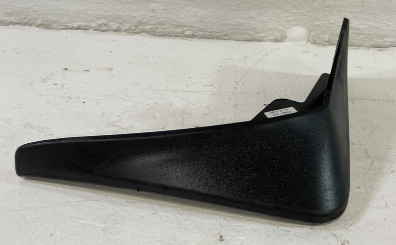 Load image into Gallery viewer, 2023-2025 HONDA HR-V REAR LEFT DRIVER SIDE MUD SPLASH FLAP GUARD 2.0L # 98990B
