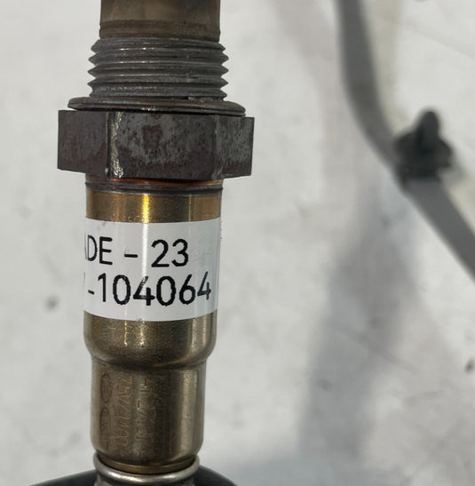 20-25 HYUNDAI PALISADE FRONT RIGHT UPPER EXHAUST LAMBDA O2 OXYGEN SENSOR