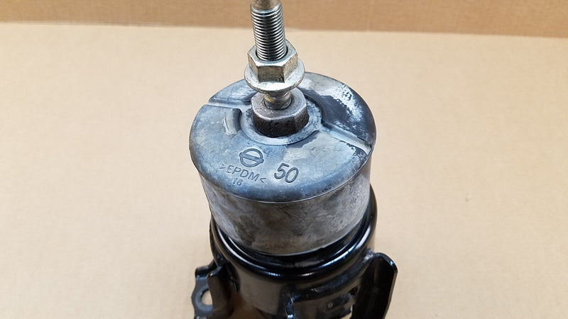 Load image into Gallery viewer, OEM NISSAN ALTIMA 17-20 INFINITI QX60 FWD REAR ENGINE MOTOR MOUNT INSULATOR 3.5L
