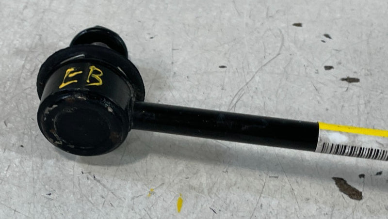 Load image into Gallery viewer, 2019 - 2025 GENESIS G70 RWD FRONT RIGHT SIDE STABILIZER SWAY BAR END LINK 100966
