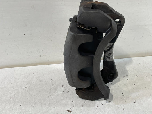 14-23 INFINITI Q50 Q60 QX50 AWD FRONT LEFT BRAKE CALIPER W/O BRAKE PADS