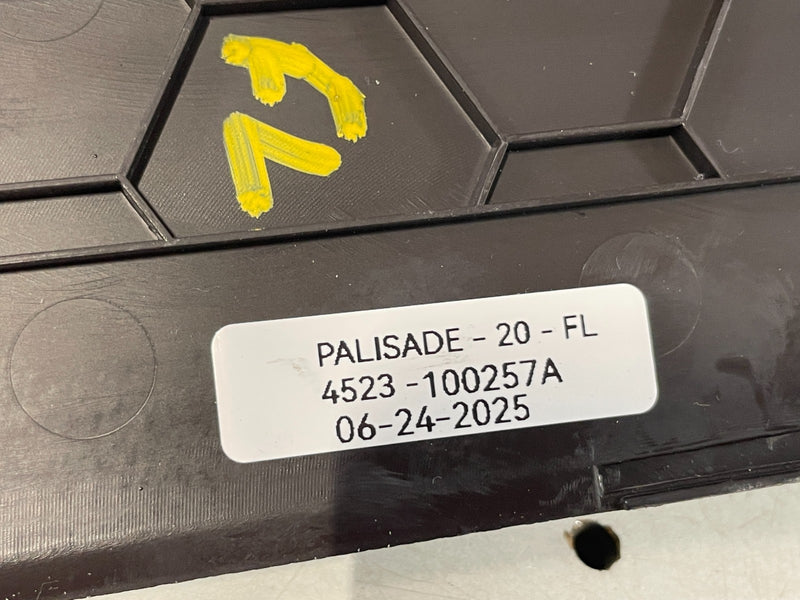 Load image into Gallery viewer, 2020-2025 HYUNDAI PALISADE FRONT LEFT CENTER CONSOLE TRIM PANEL BLACK # 100257A
