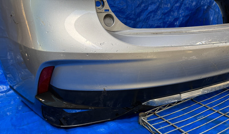 Load image into Gallery viewer, ACURA MDX REAR BUMPER COVER PANEL SILVER (NH830M) W/O SENSOR 17-20 # NB2-BKU1026
